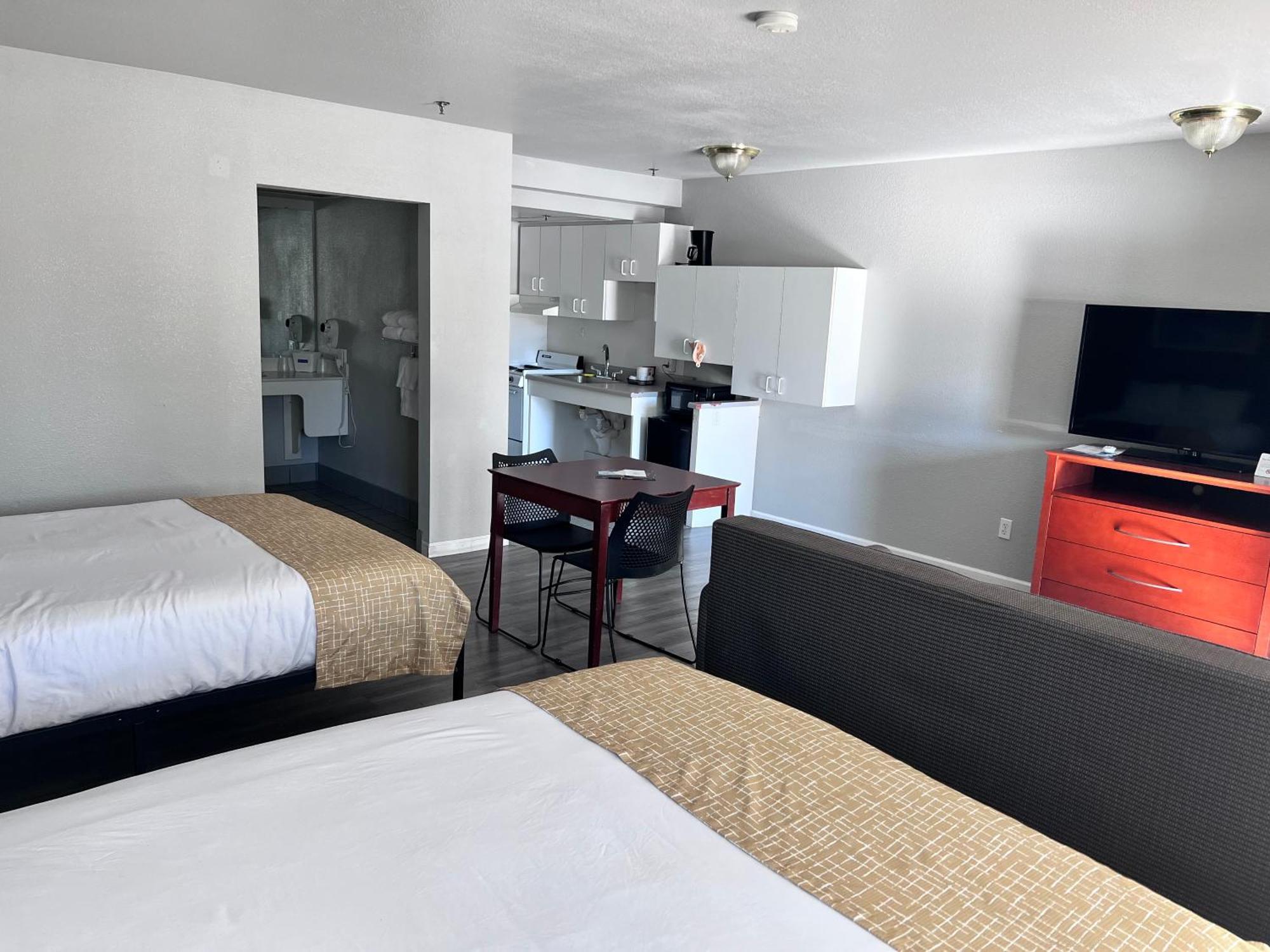 Travelodge By Wyndham Redding Ca Екстериор снимка